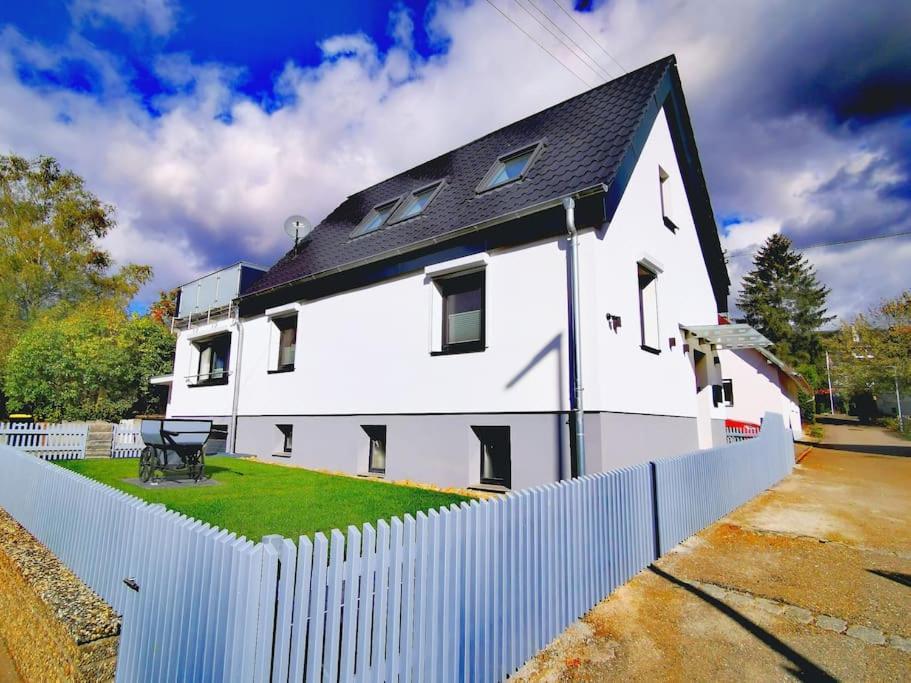 Ferienhaus Moni Gunningen Exterior foto